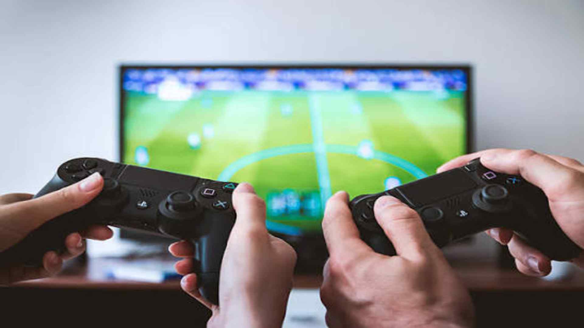 Board Games That Encourage Friendly Competition